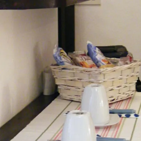 In Trastevere Im Herzen Von By Interhome Apartment Rom