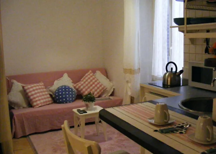 In Trastevere Im Herzen Von By Interhome *
