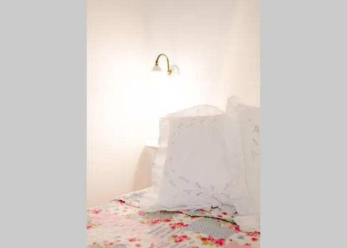 Apartament In Trastevere Im Herzen Von By Interhome Rzym